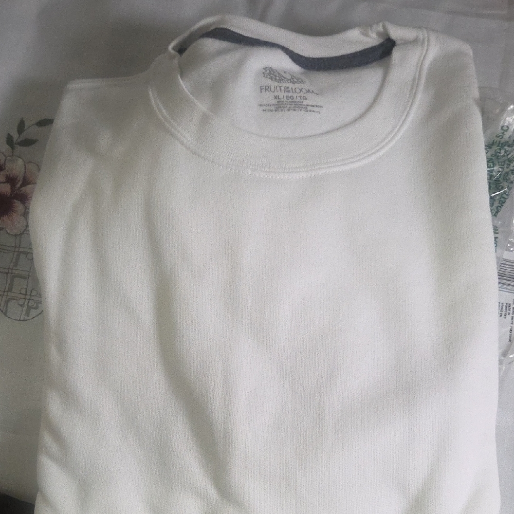 Fruit of the Loom Classic White Pullover